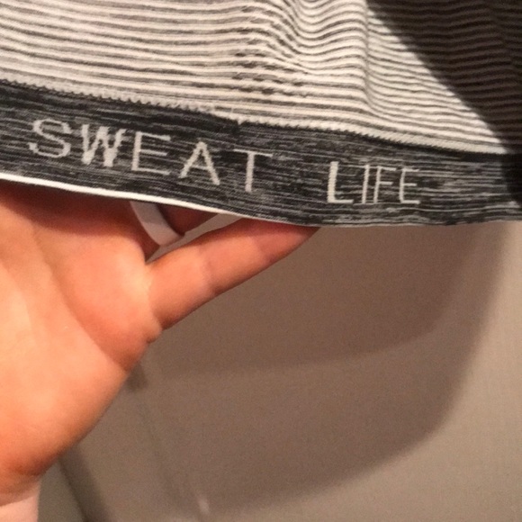 lululemon Swiftly Speed Tank striped - Picture 7 of 8